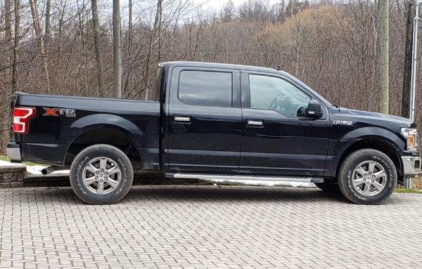 Pickup truck F150